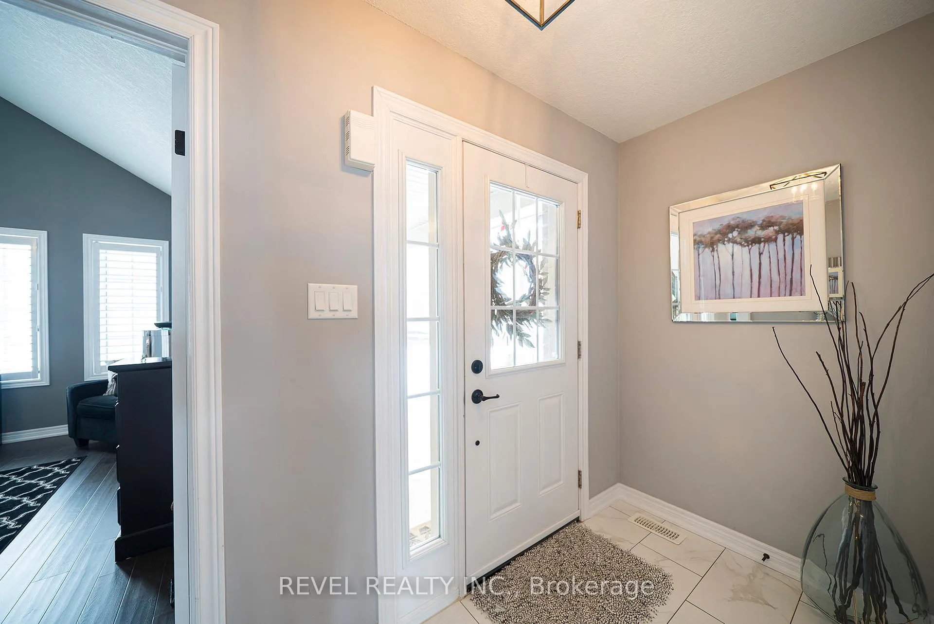 Photo 3 of 261 Schooner Drive, Norfolk, Port Dover — HOMEH