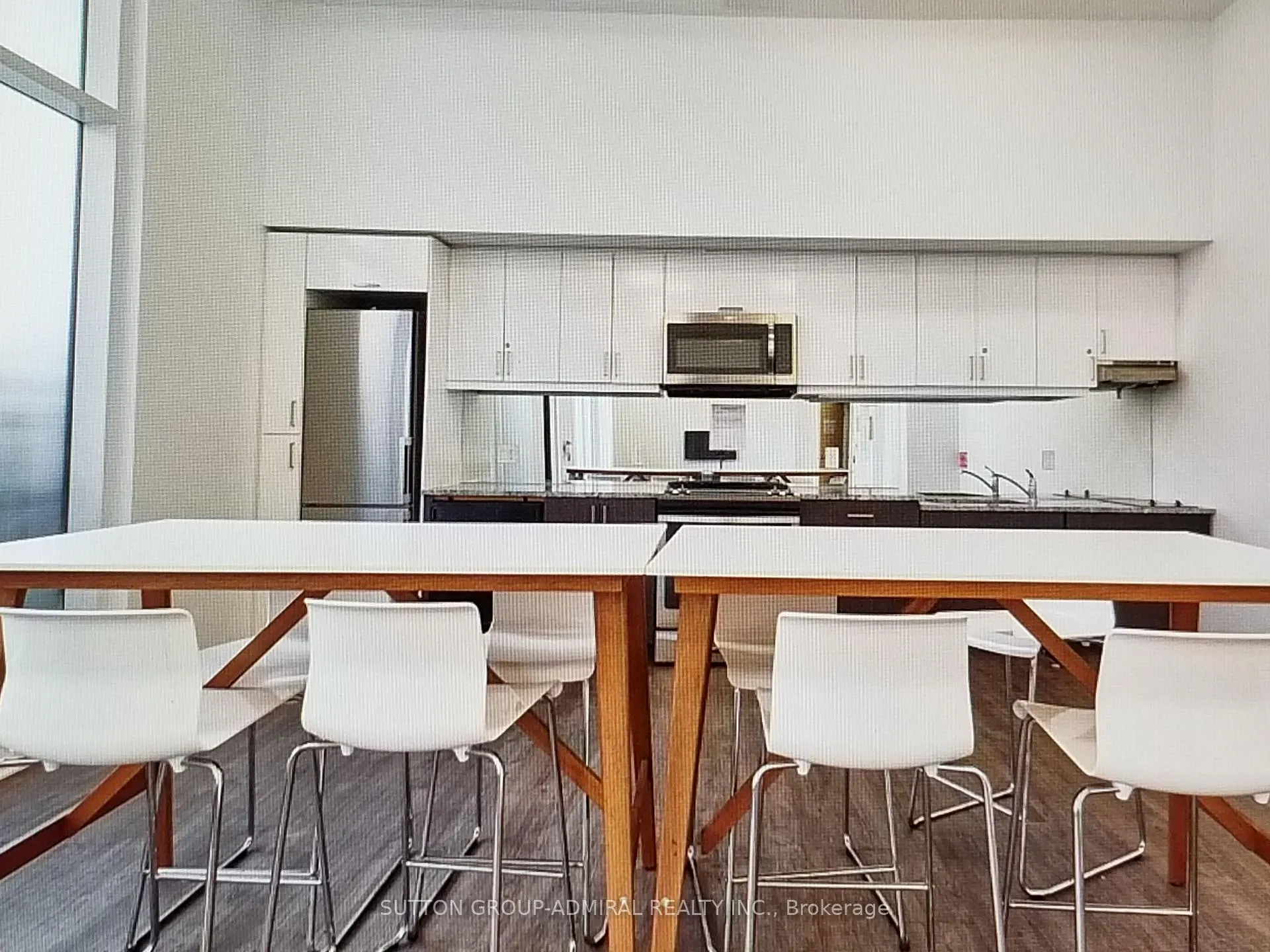 Photo 6 of Unit 511, 1900 Simcoe Street N, Oshawa, Samac — HOMEH