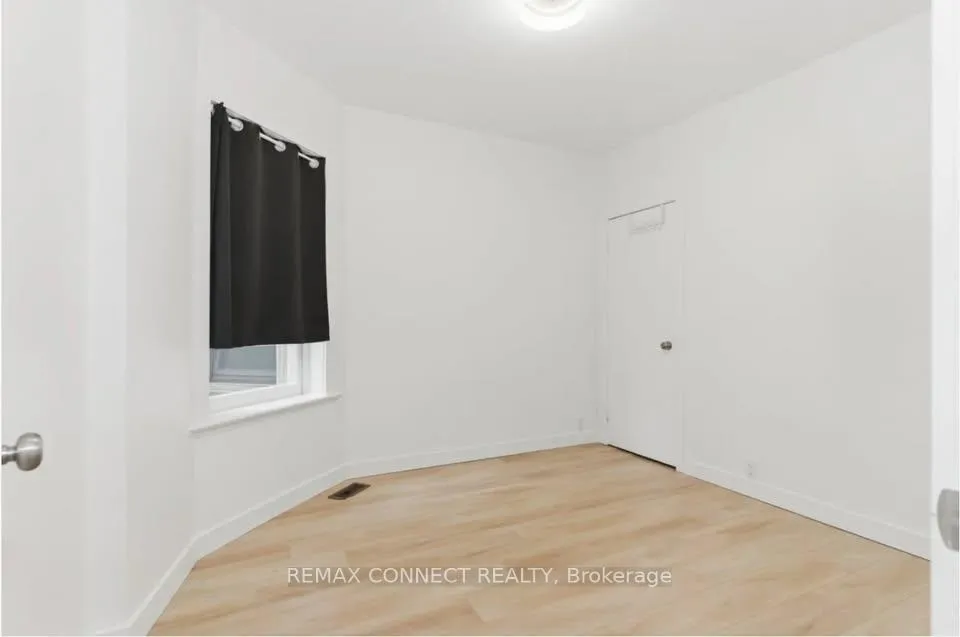 Photo 10 of Unit 2nd floor, 401 Roncesvalles Avenue, Toronto, Roncesvalles — HOMEH