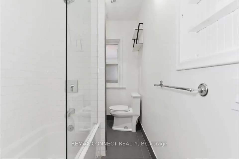 Photo 13 of Unit 2nd floor, 401 Roncesvalles Avenue, Toronto, Roncesvalles — HOMEH
