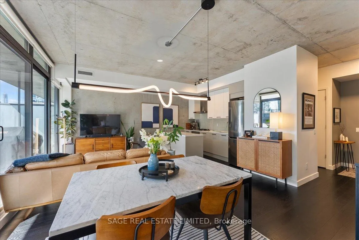 Photo 6 of Unit 608, 90 Broadview Avenue, Toronto, South Riverdale — HOMEH