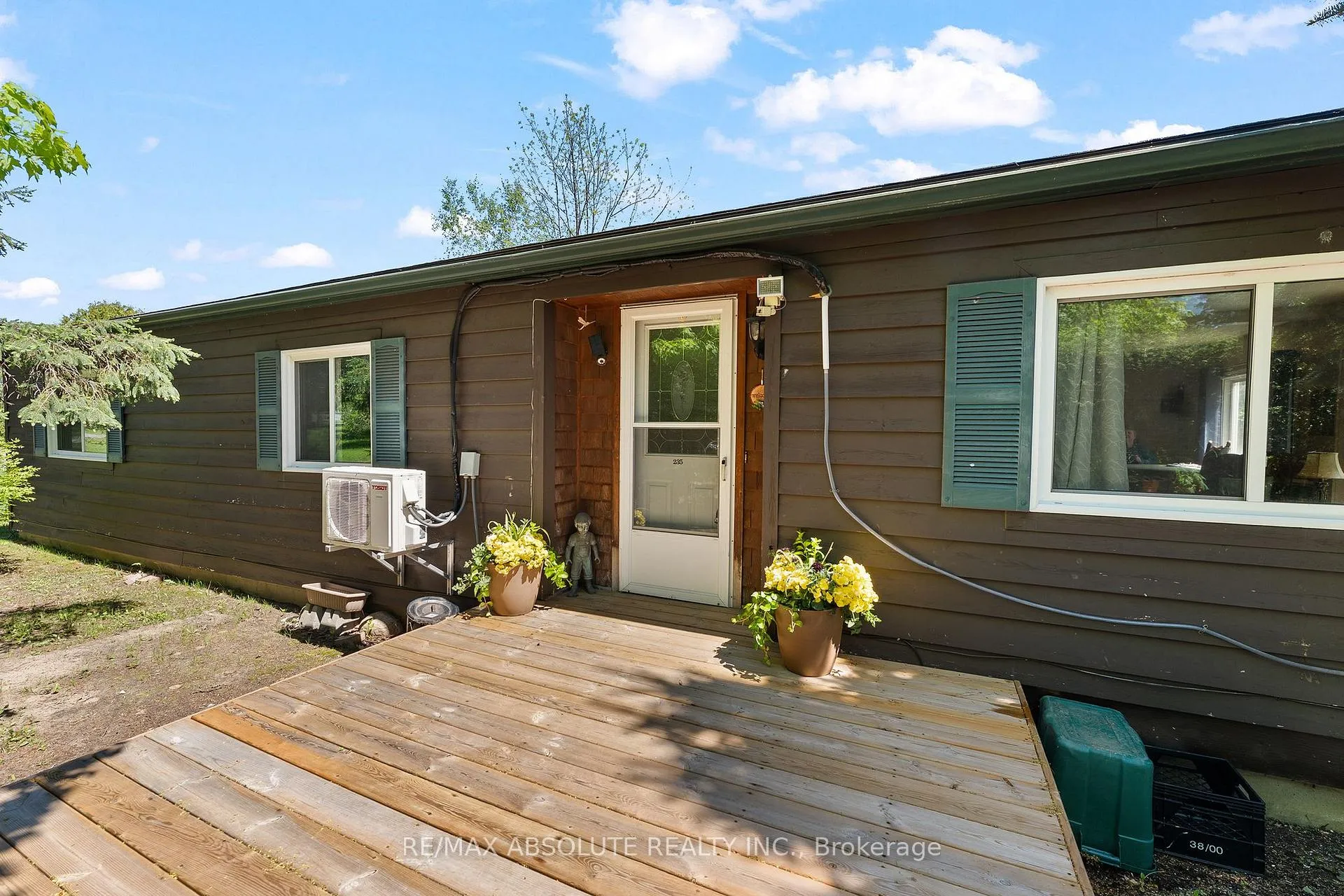 Photo 3 of 235 Poole Street, McNab/Braeside, Mcnab/Braeside Twps — HOMEH