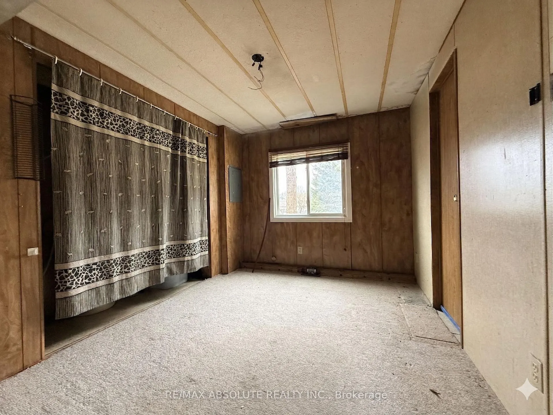 Photo 12 of 235 Poole Street, McNab/Braeside, Mcnab/Braeside Twps — HOMEH