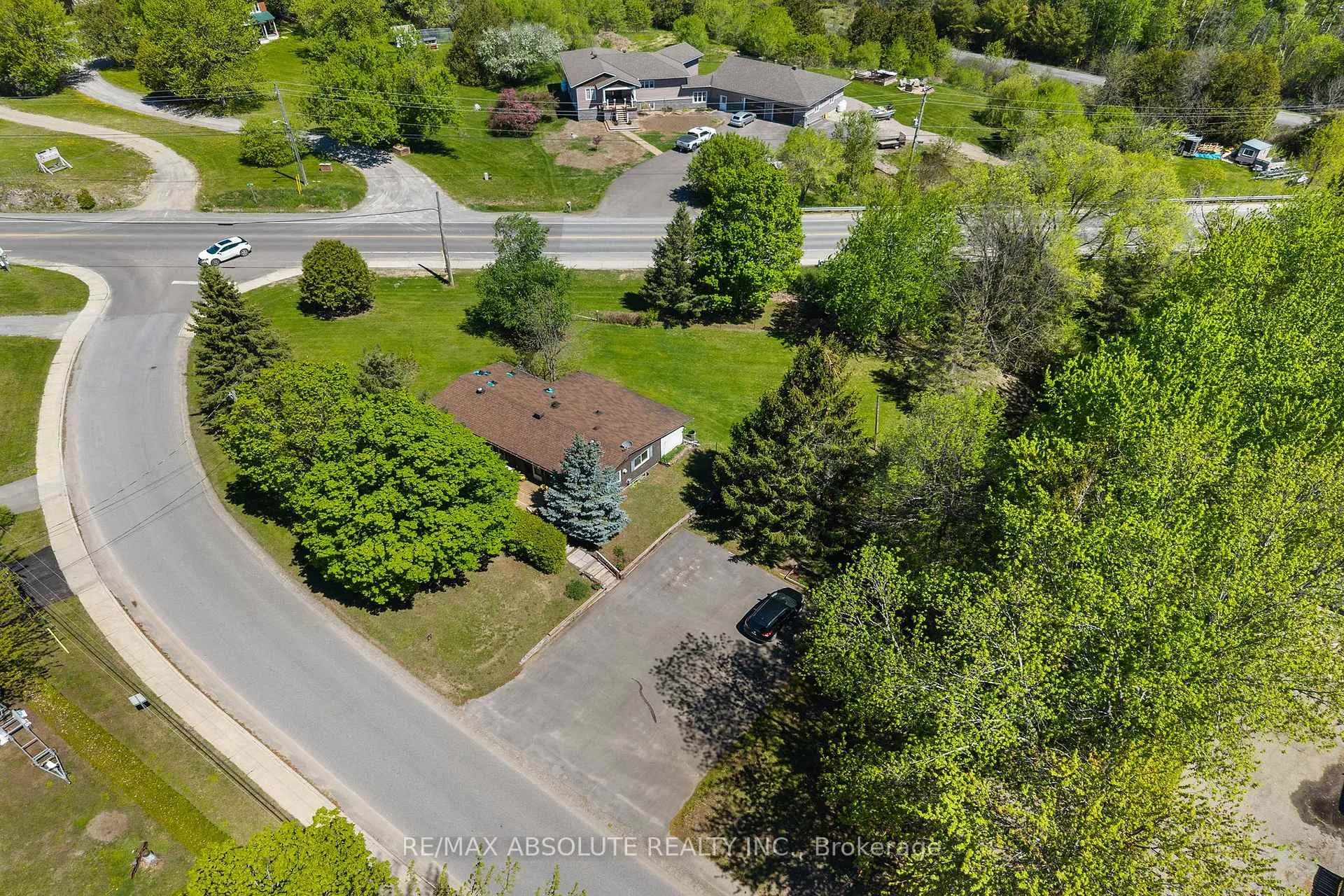Photo 15 of 235 Poole Street, McNab/Braeside, Mcnab/Braeside Twps — HOMEH