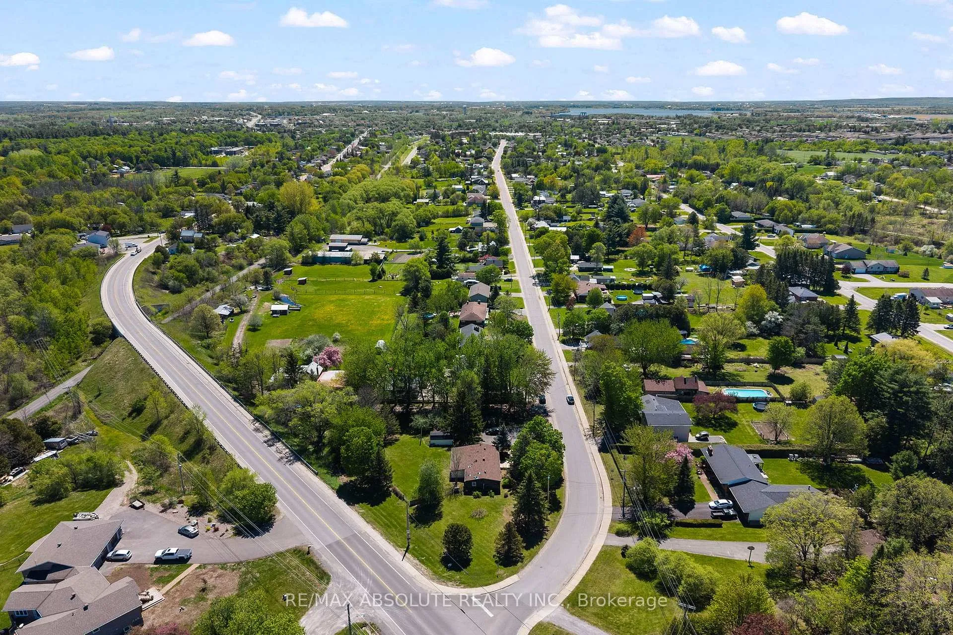 Photo 26 of 235 Poole Street, McNab/Braeside, Mcnab/Braeside Twps — HOMEH