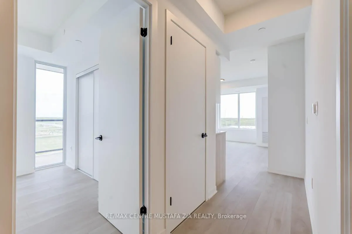 Photo 10 of Unit C1103, 4878 Powers Common, Burlington, Alton — HOMEH
