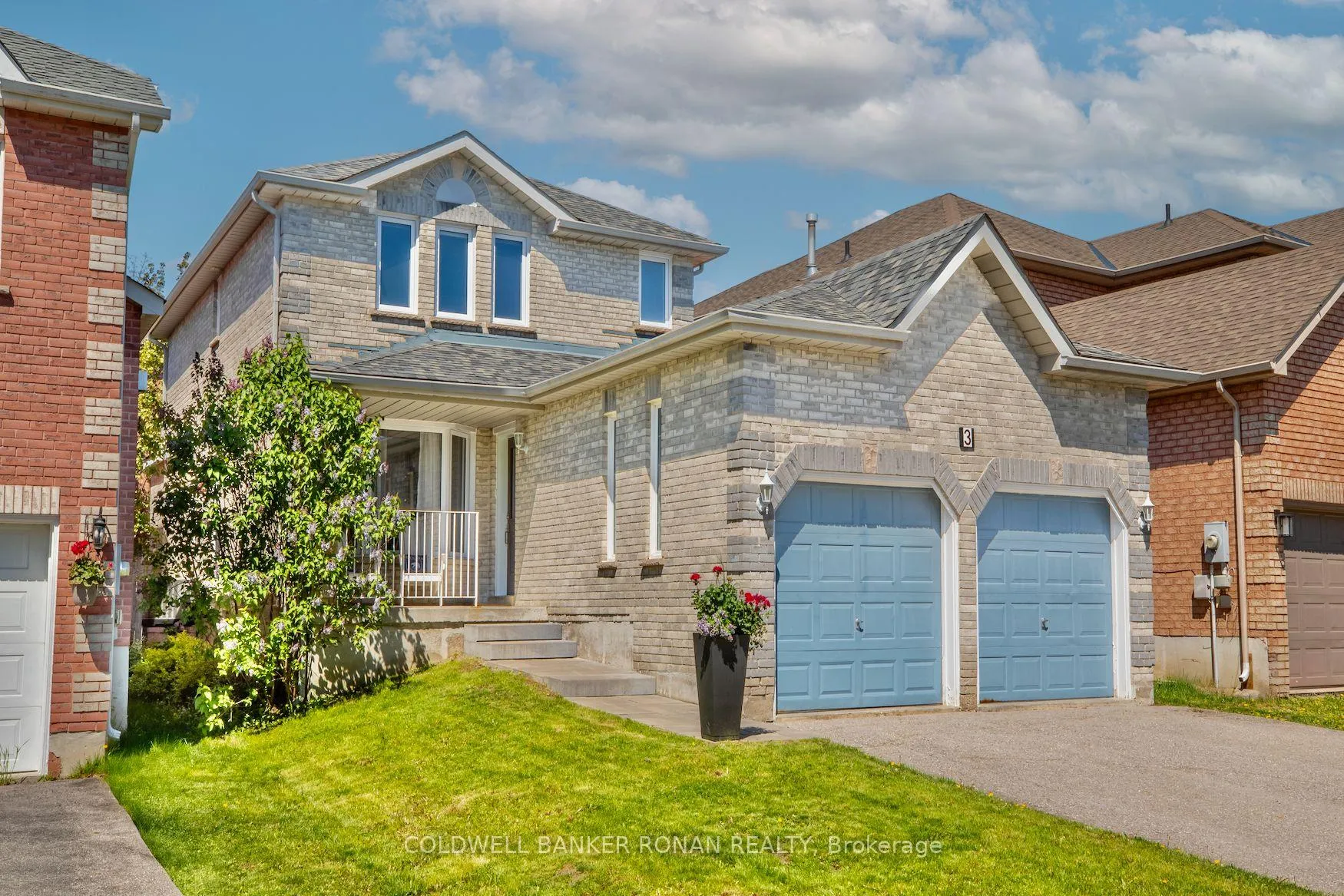 Front of 3 Teal Place