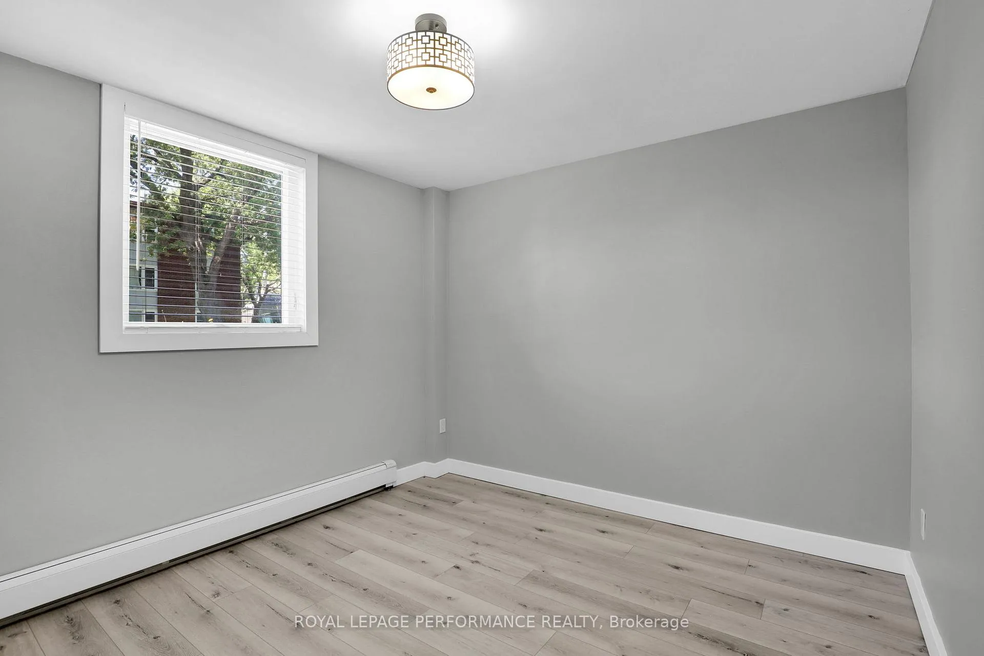 Photo 18 of Unit Unit 2, 695 Morgan Street, Ottawa, Vanier — HOMEH