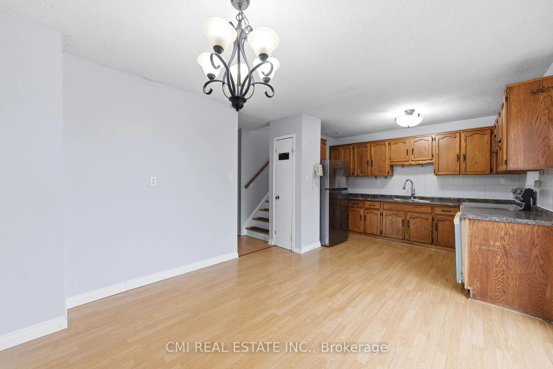 Photo 8 of Unit 44, 1300 Upper Ottawa Street, Hamilton, Quinndale — HOMEH