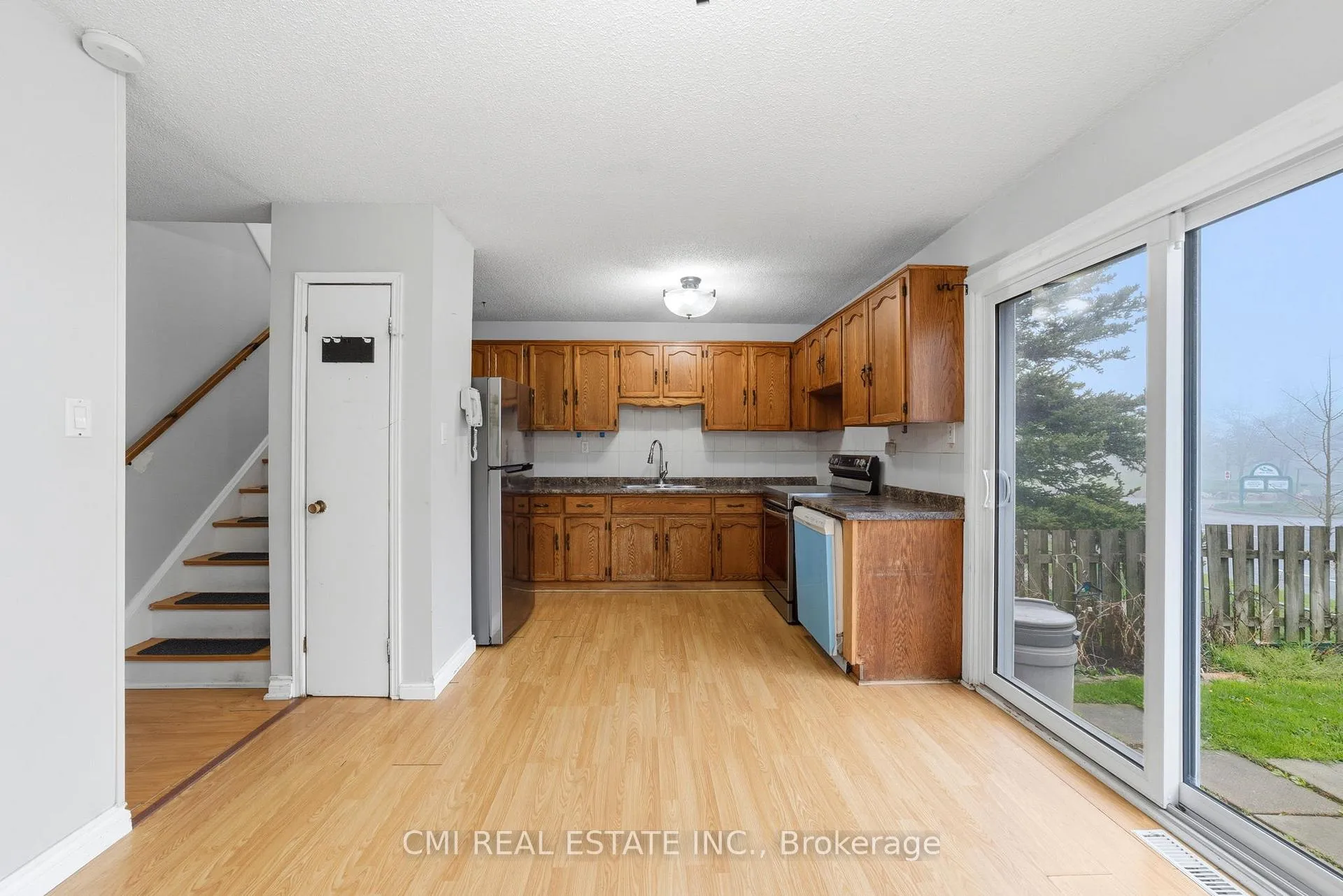 Photo 9 of Unit 44, 1300 Upper Ottawa Street, Hamilton, Quinndale — HOMEH