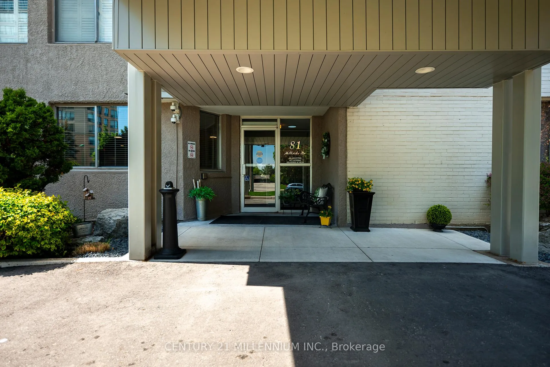 Photo 2 of Unit 1005, 81 Millside Drive, Milton, Old Milton — HOMEH