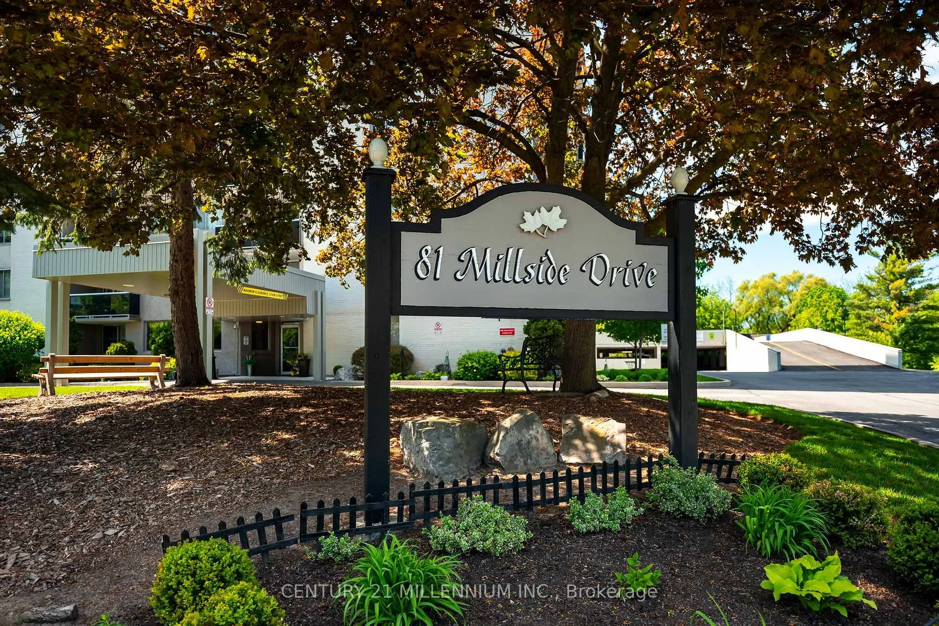 Photo 3 of Unit 1005, 81 Millside Drive, Milton, Old Milton — HOMEH
