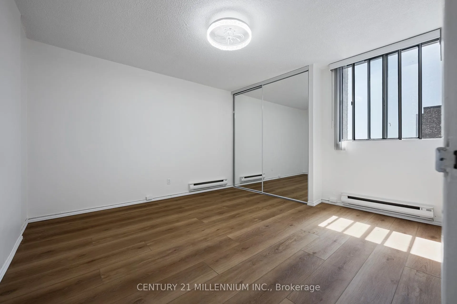 Photo 14 of Unit 1005, 81 Millside Drive, Milton, Old Milton — HOMEH