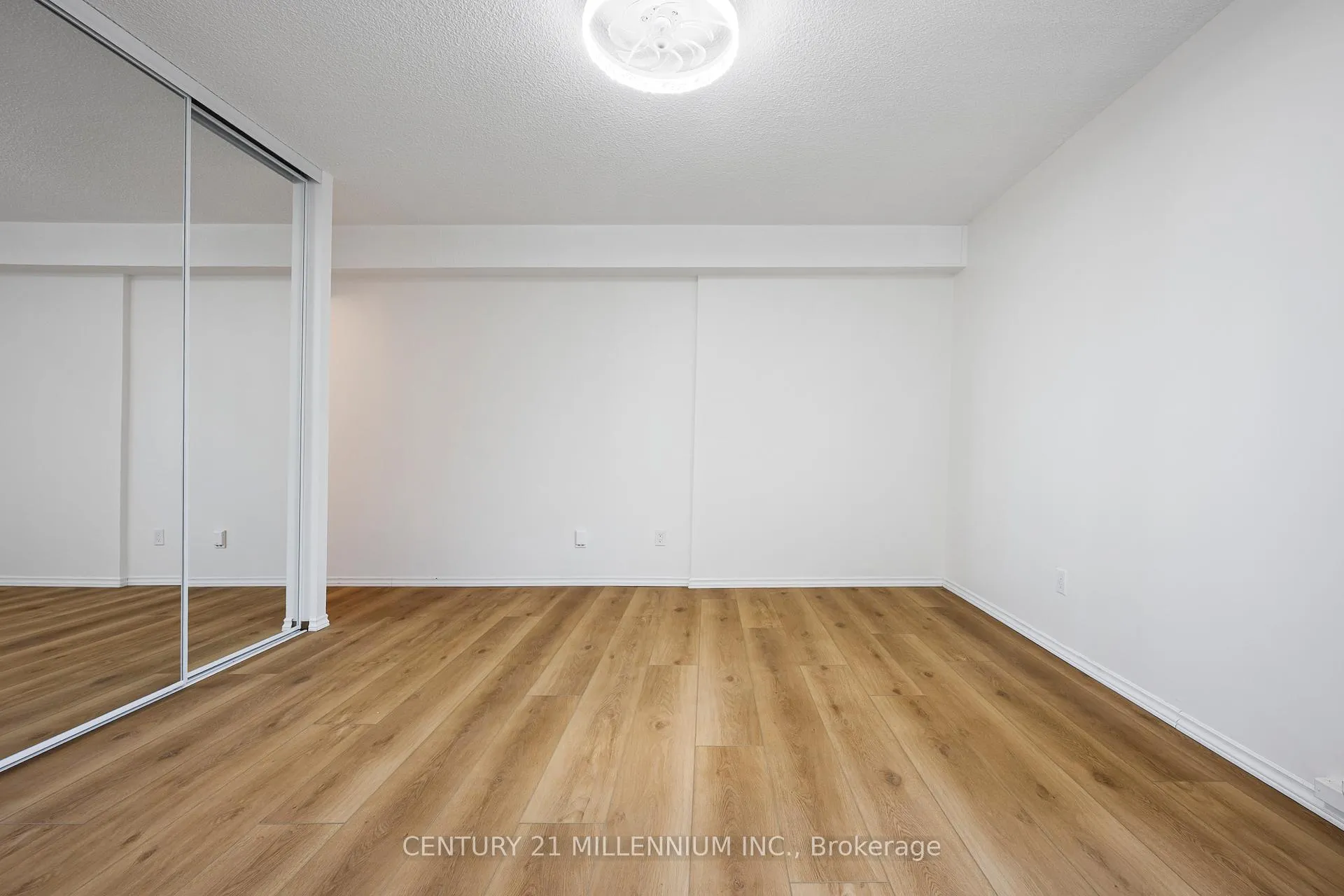 Photo 18 of Unit 1005, 81 Millside Drive, Milton, Old Milton — HOMEH