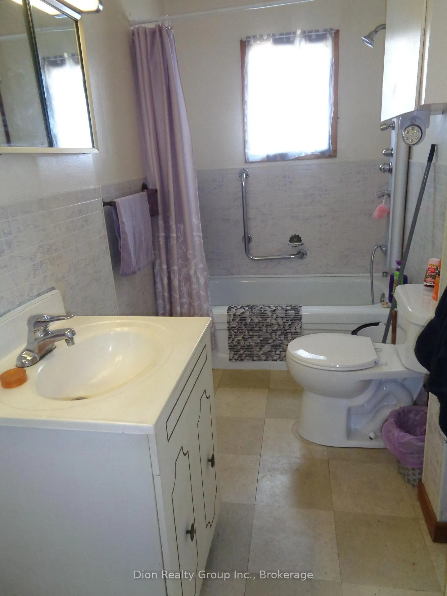 Photo 5 of 40 George Street, Kirkland Lake, KL Outside — HOMEH