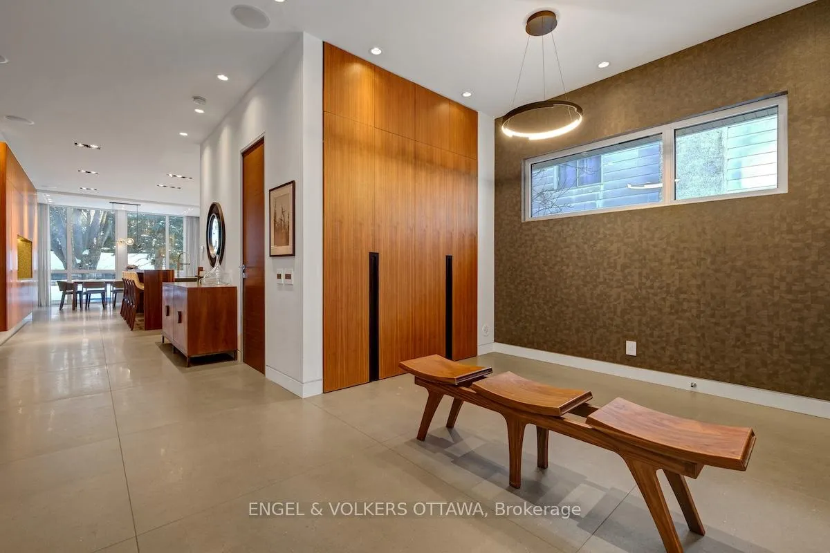 Photo 5 of 608 Byron Avenue, Ottawa, McKellar/Highland — HOMEH