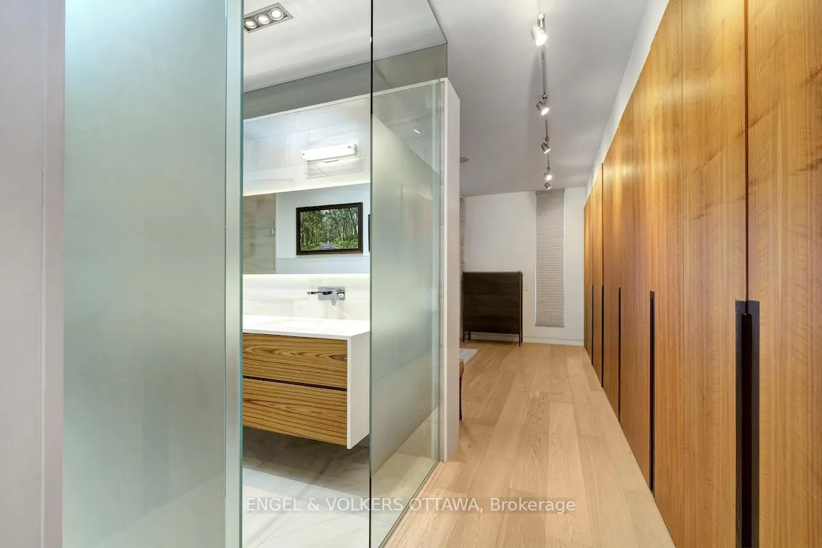 Photo 28 of 608 Byron Avenue, Ottawa, McKellar/Highland — HOMEH