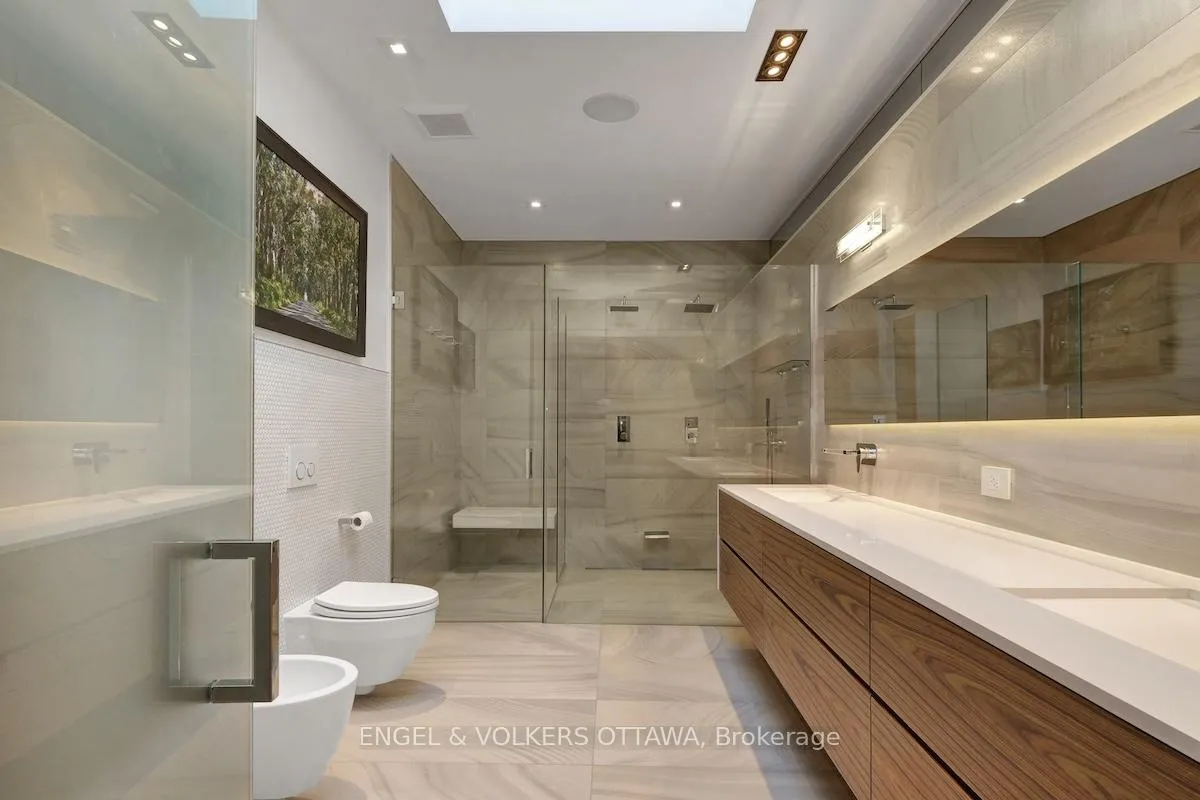 Photo 33 of 608 Byron Avenue, Ottawa, McKellar/Highland — HOMEH