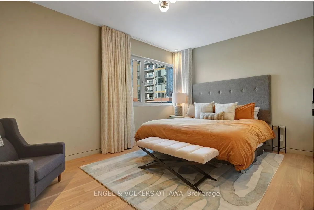 Photo 35 of 608 Byron Avenue, Ottawa, McKellar/Highland — HOMEH