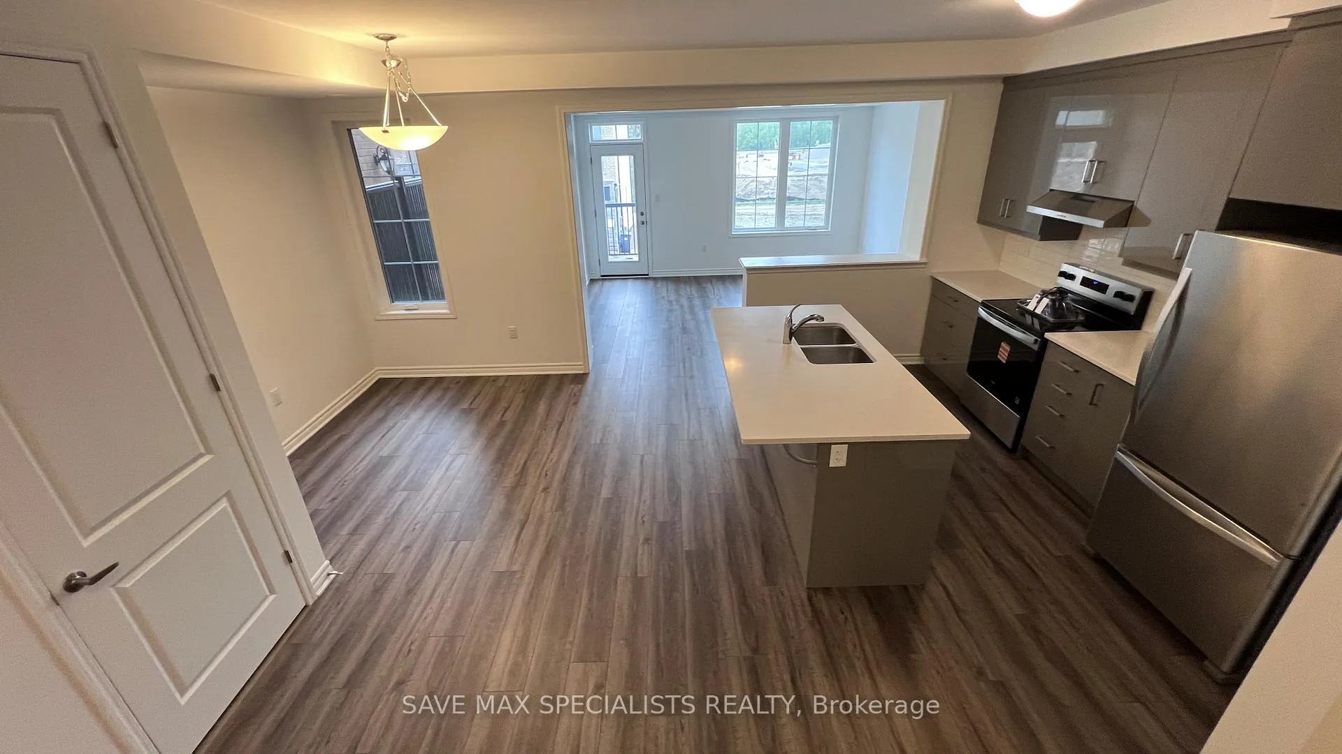 Photo 13 of 5 Vimy Ridge Road, Brampton, Northwest Brampton — HOMEH