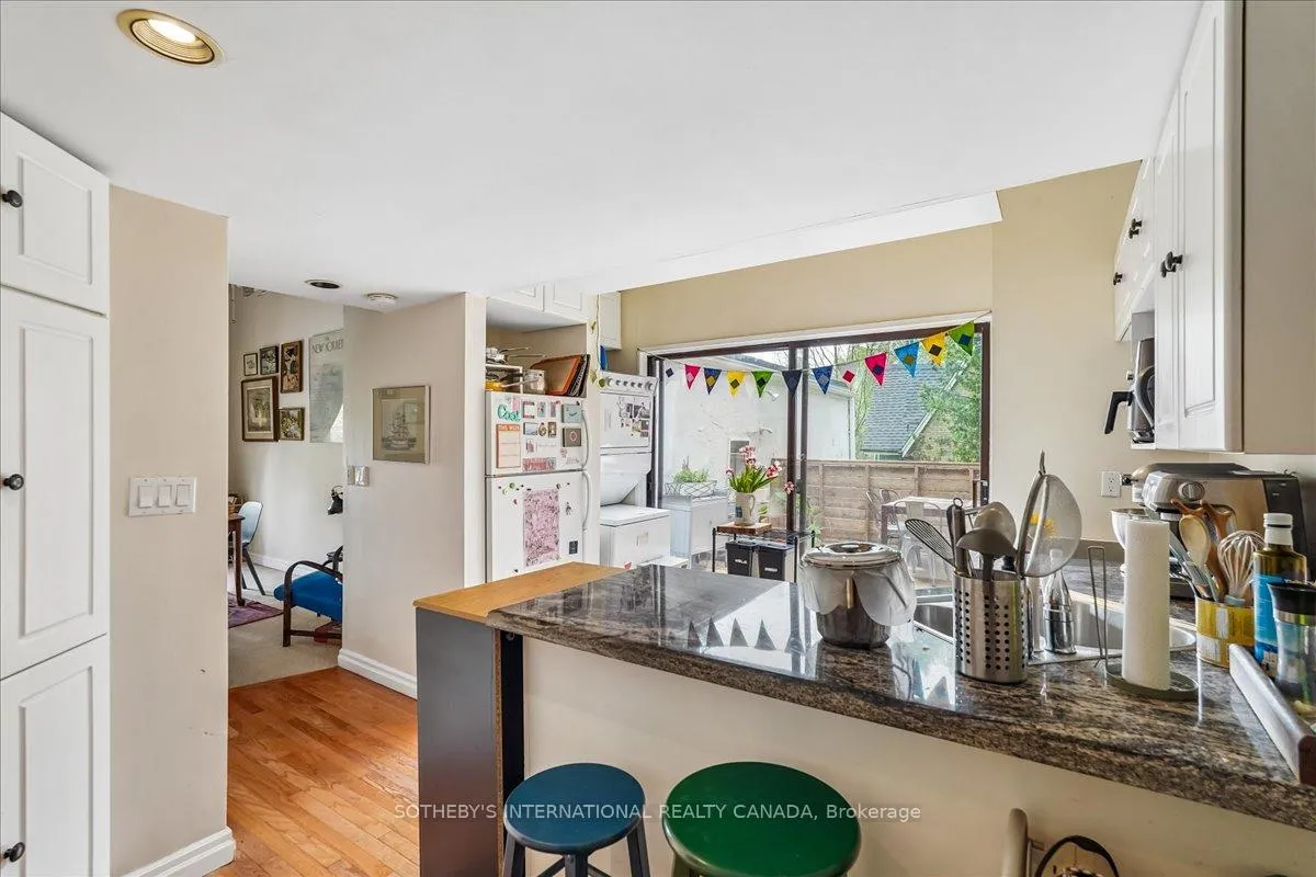 Photo 16 of 161 Winchester Street, Toronto, Cabbagetown-South St. James Town — HOMEH