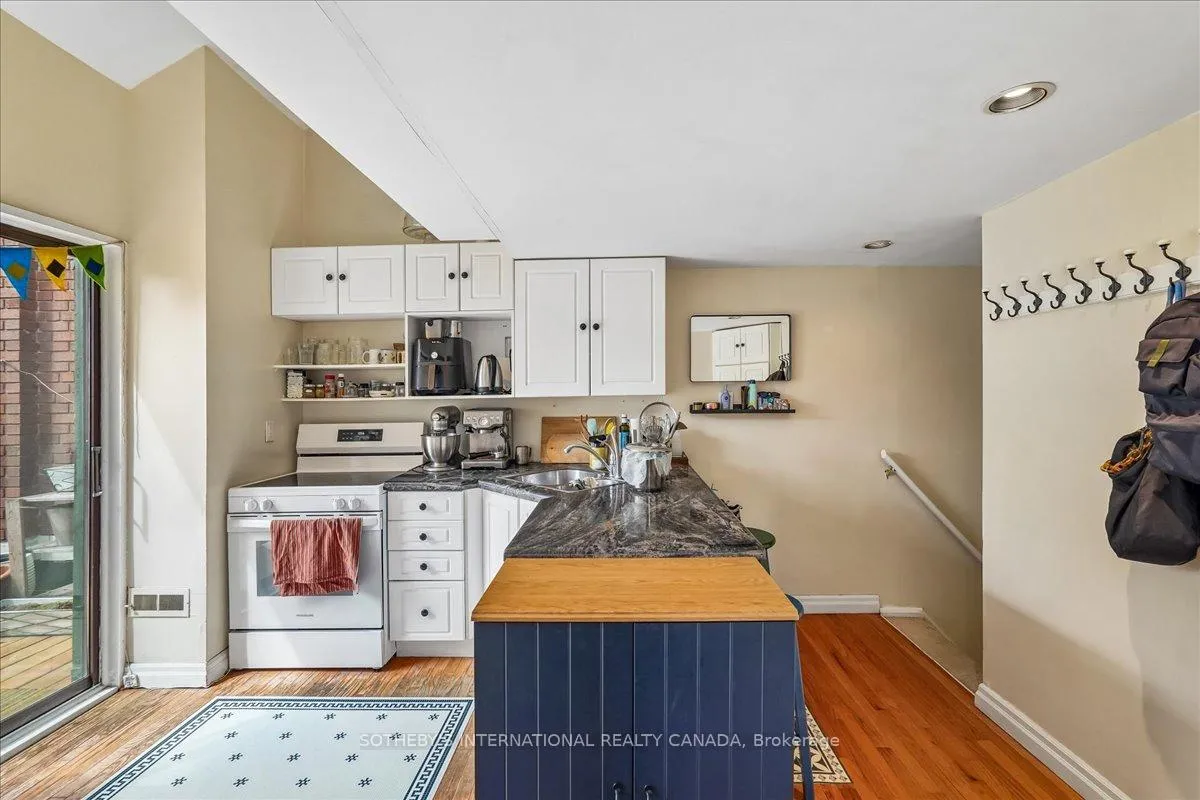 Photo 17 of 161 Winchester Street, Toronto, Cabbagetown-South St. James Town — HOMEH