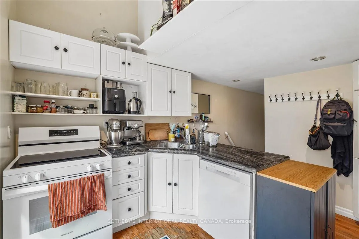 Photo 18 of 161 Winchester Street, Toronto, Cabbagetown-South St. James Town — HOMEH