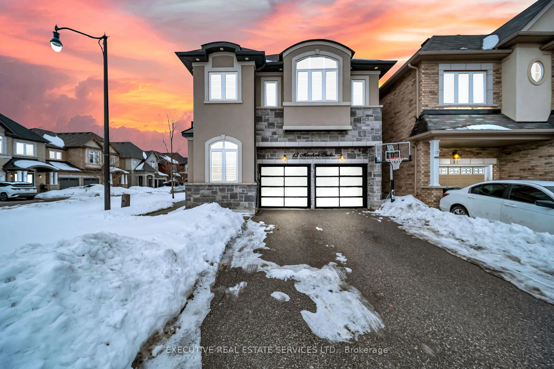 Photo 4 of 13 Masken Circle, Brampton, Northwest Brampton — HOMEH