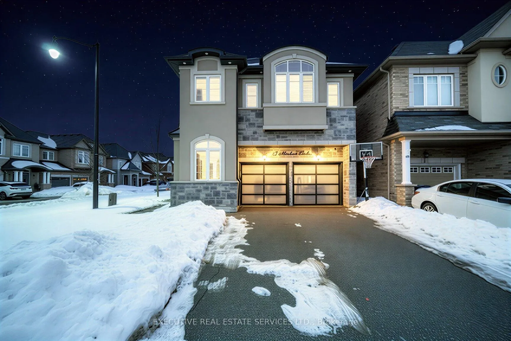 Photo 5 of 13 Masken Circle, Brampton, Northwest Brampton — HOMEH