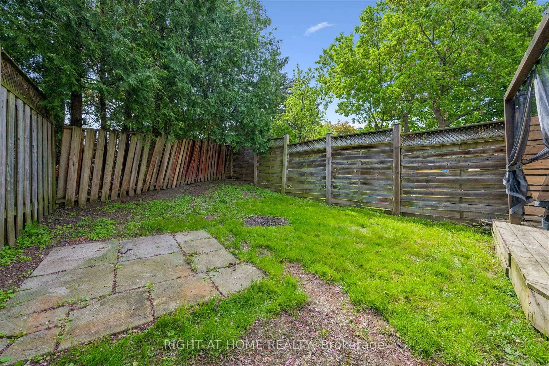 Photo 33 of 2432 Malcolm Crescent, Burlington, Brant Hills — HOMEH