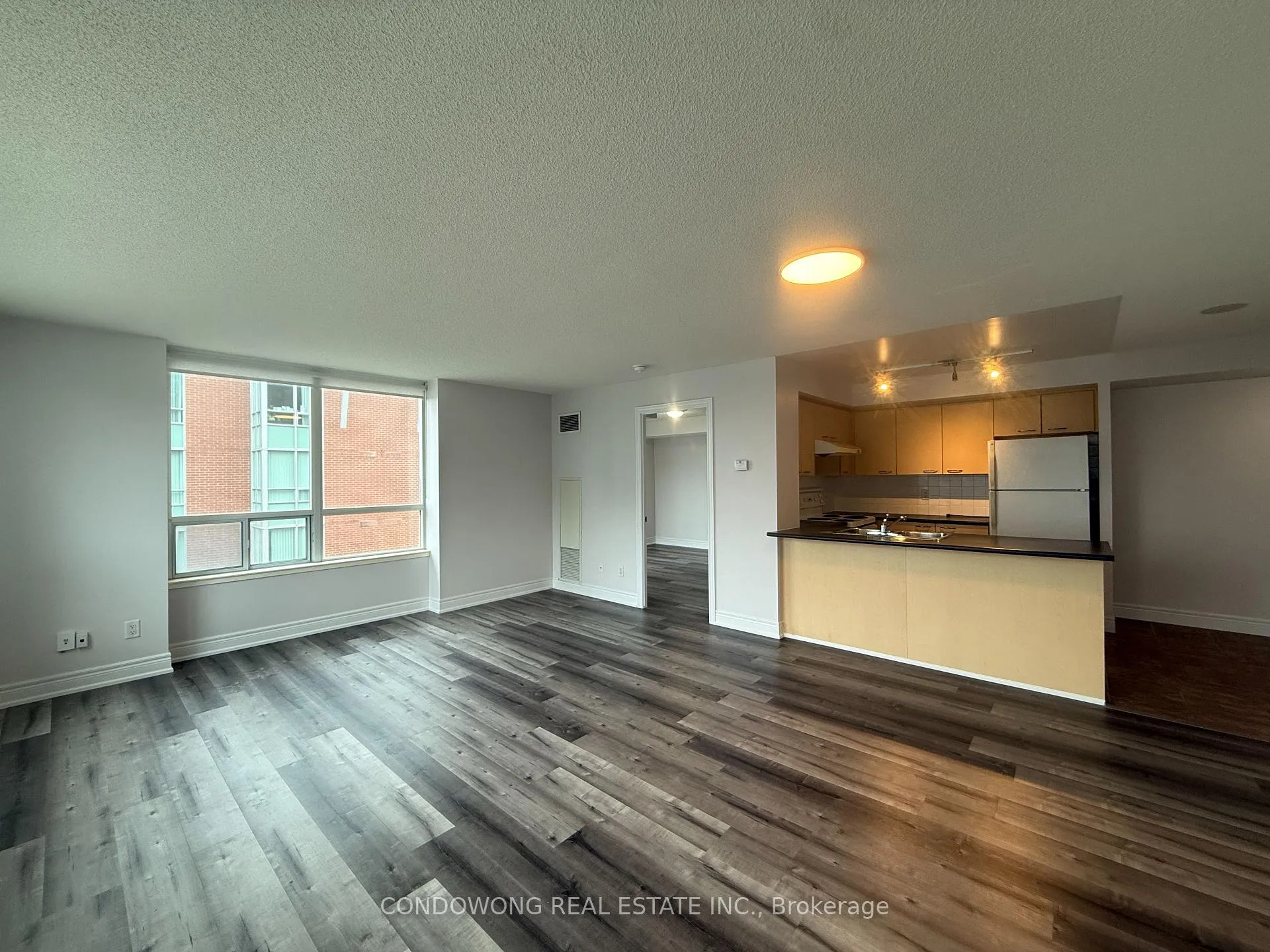 Photo 4 of Unit 918, 48 Suncrest Boulevard, Markham, Commerce Valley — HOMEH