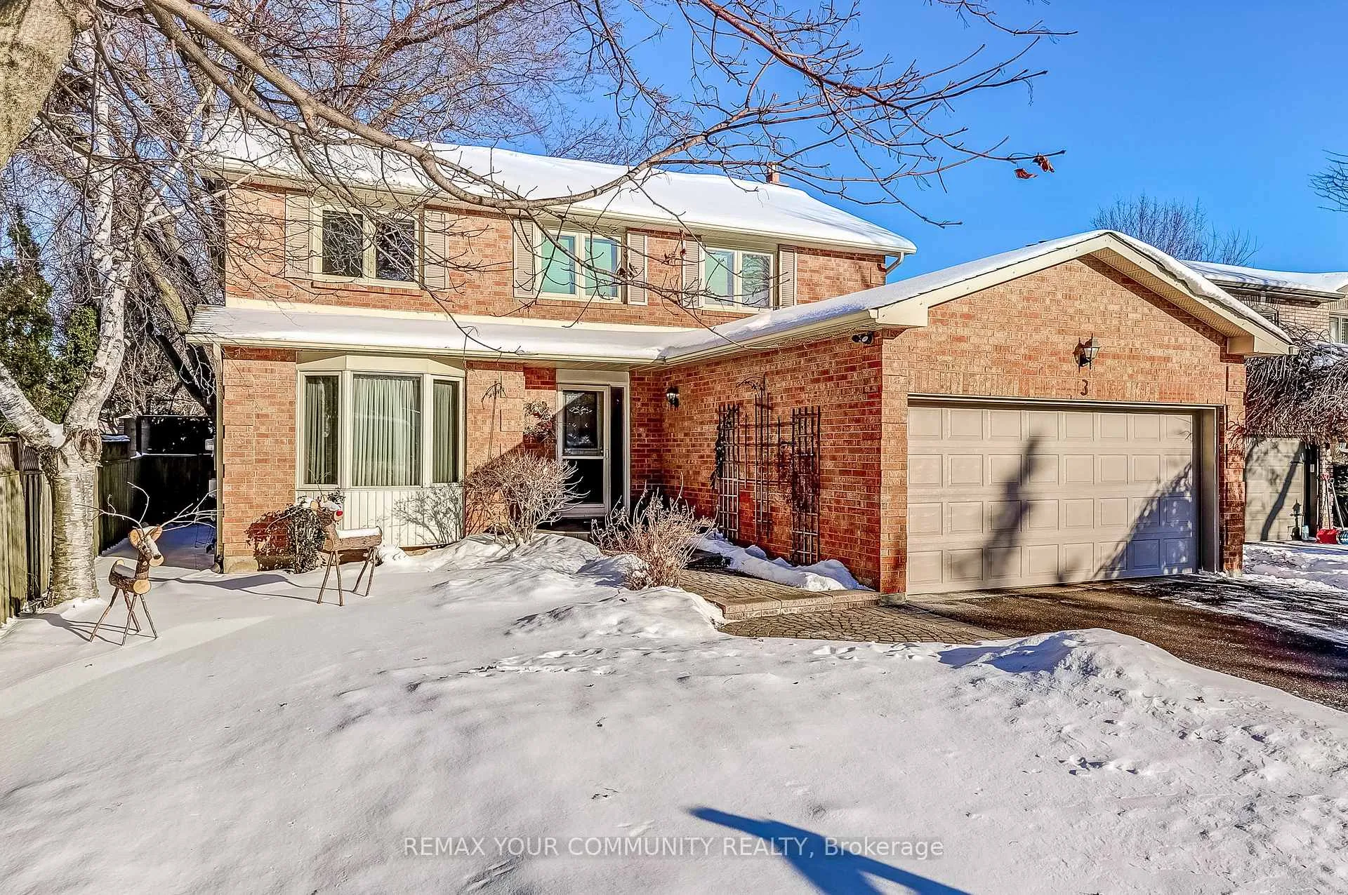 Photo 1 of 3 Sawyer Crescent, Markham, Markham Village — HOMEH