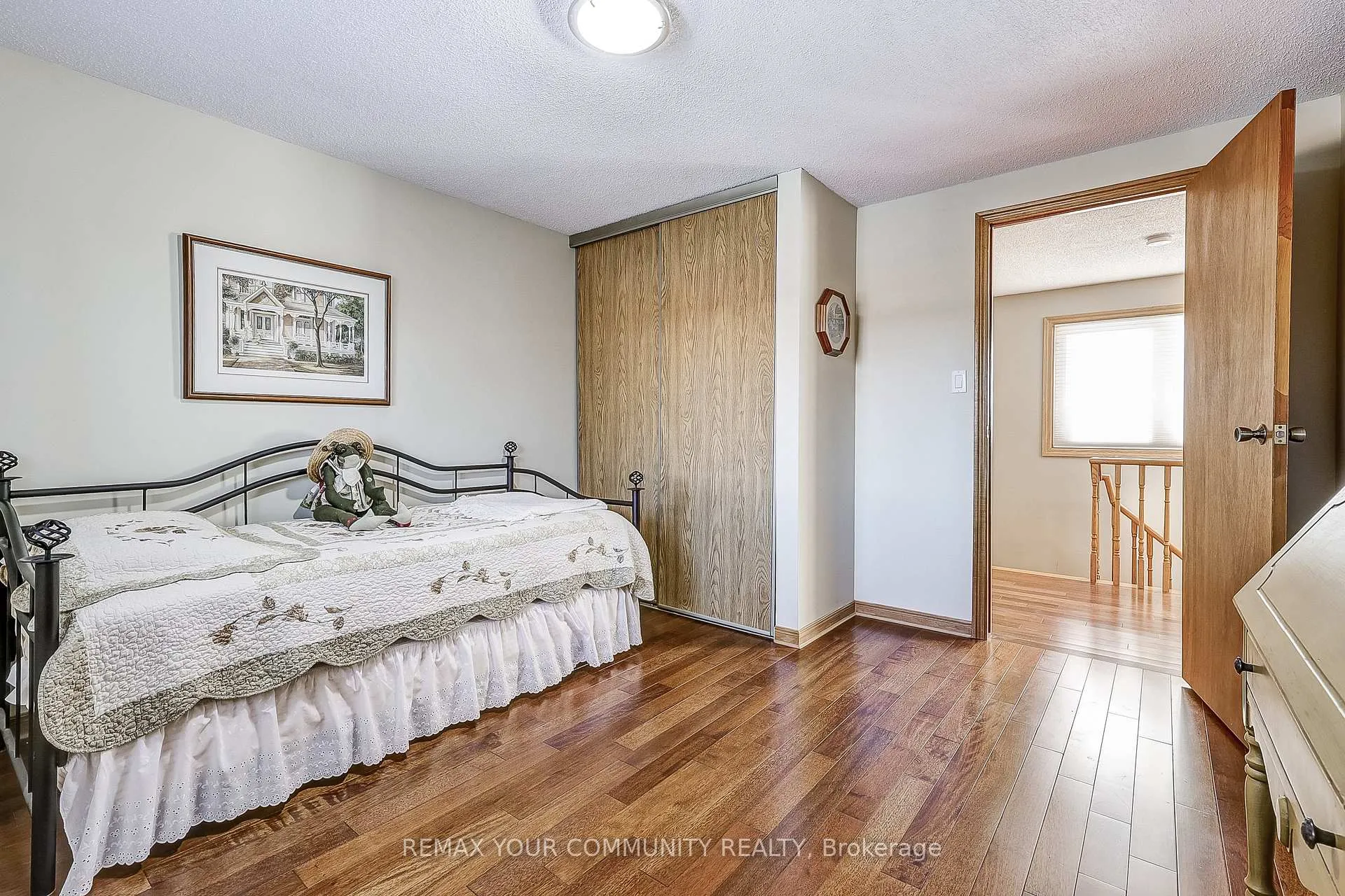 Photo 26 of 3 Sawyer Crescent, Markham, Markham Village — HOMEH