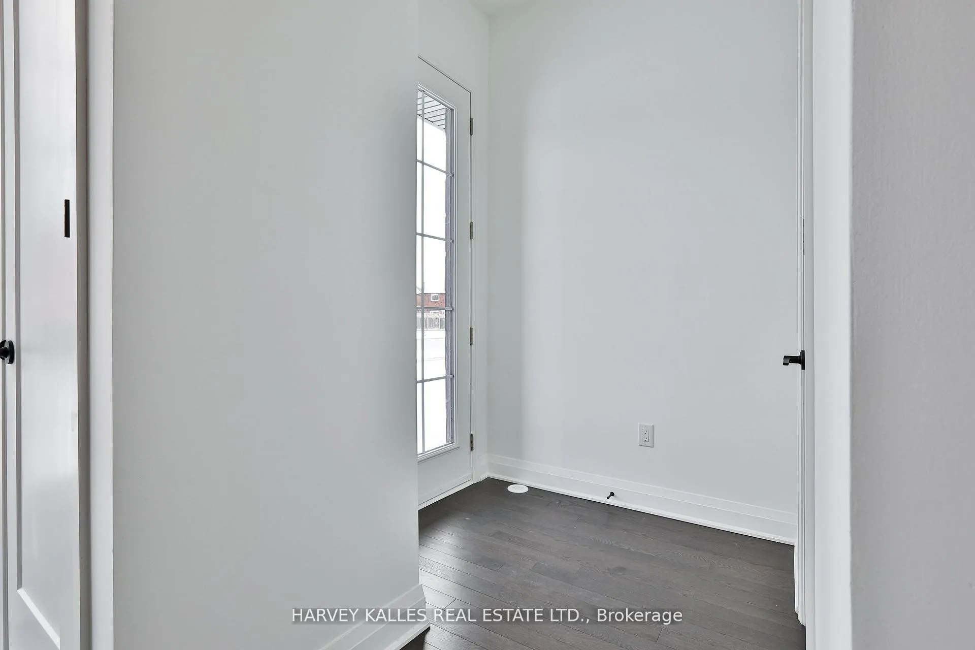 Photo 15 of 204 Atkinson Avenue, Vaughan, Uplands — HOMEH