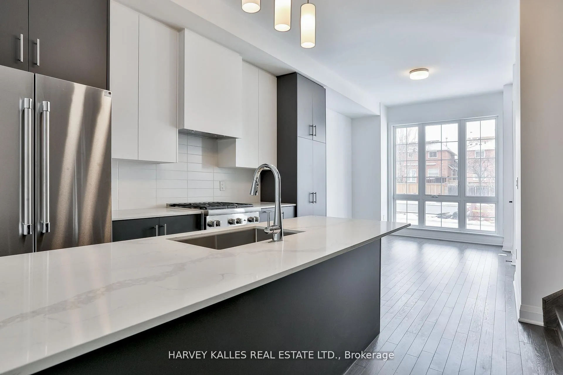 Photo 20 of 204 Atkinson Avenue, Vaughan, Uplands — HOMEH