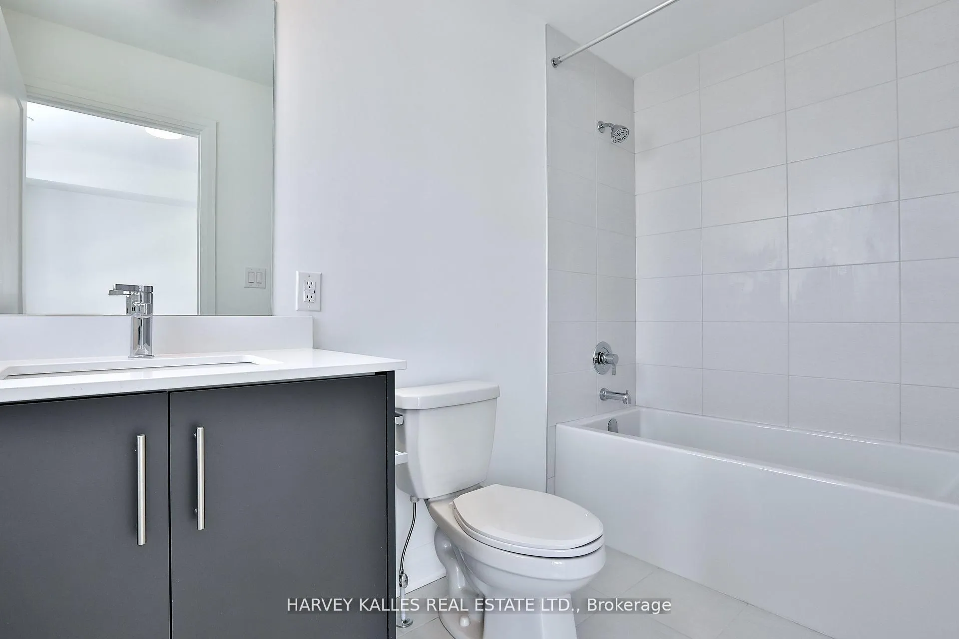 Photo 29 of 204 Atkinson Avenue, Vaughan, Uplands — HOMEH
