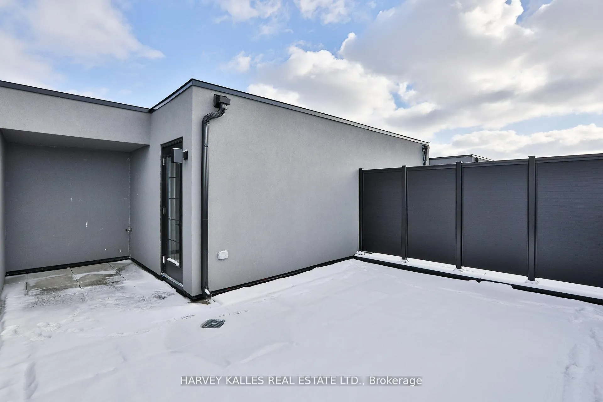 Photo 40 of 204 Atkinson Avenue, Vaughan, Uplands — HOMEH