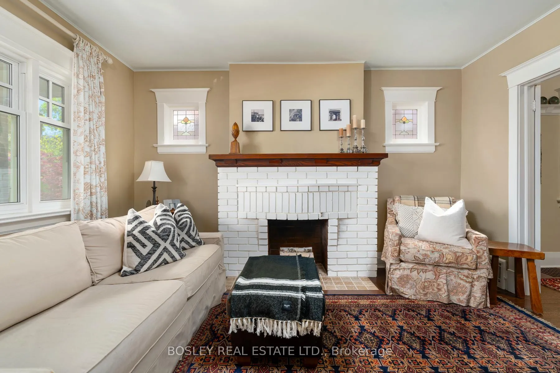 Photo 5 of 57 Springdale Boulevard, Toronto, Danforth Village-East York — HOMEH