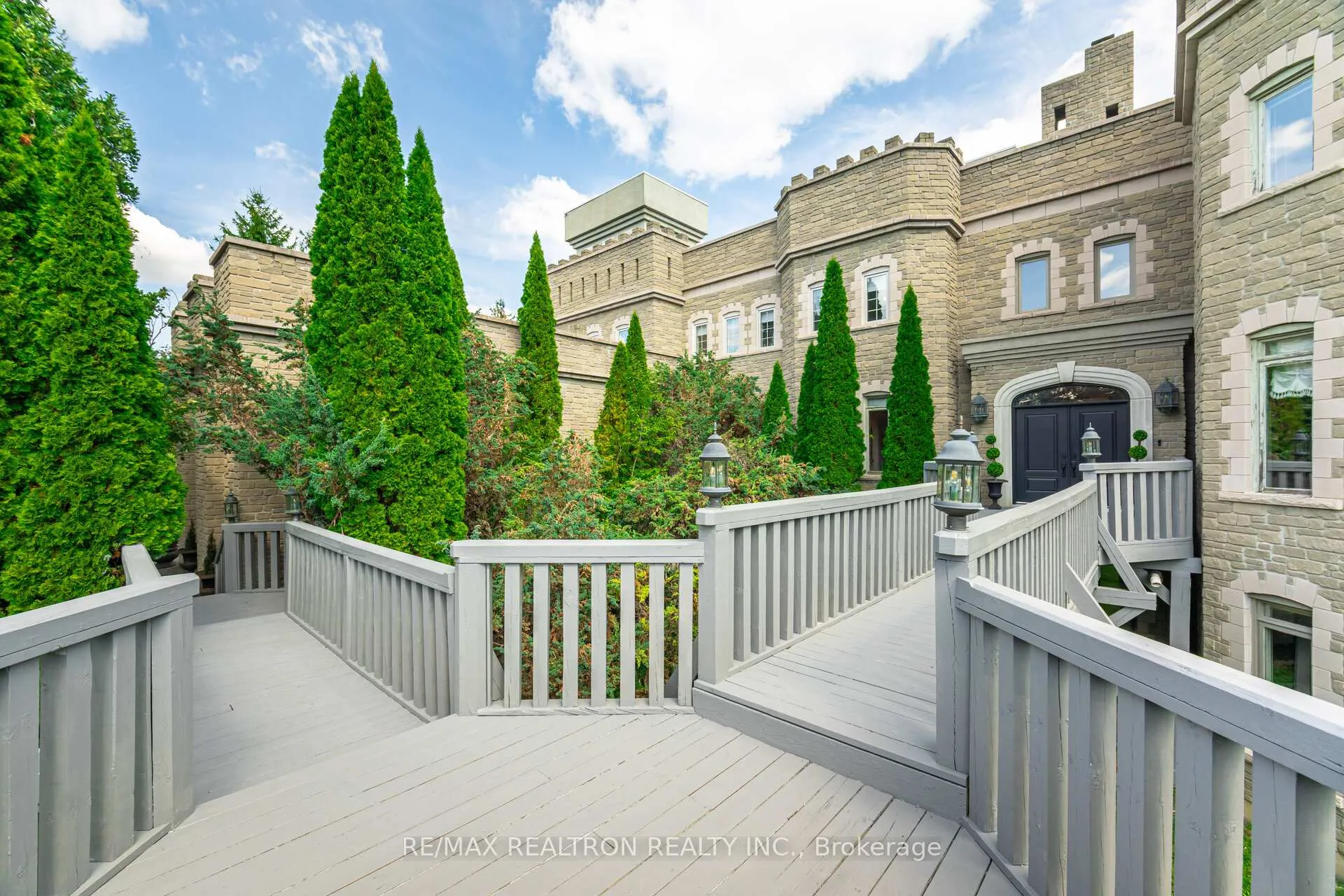 Photo 5 of 95 Loch Erne Lane, King, Nobleton — HOMEH