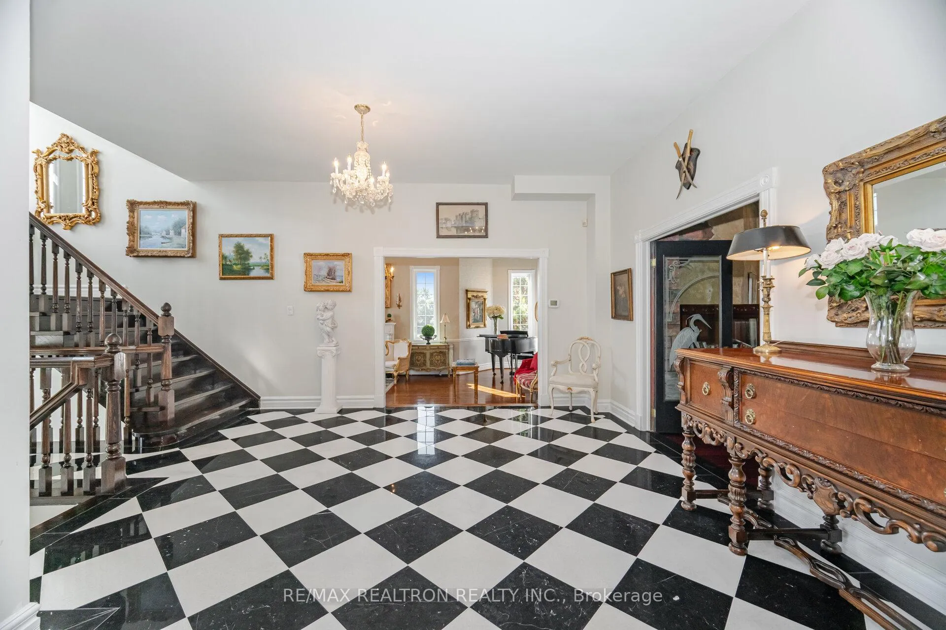 Photo 9 of 95 Loch Erne Lane, King, Nobleton — HOMEH