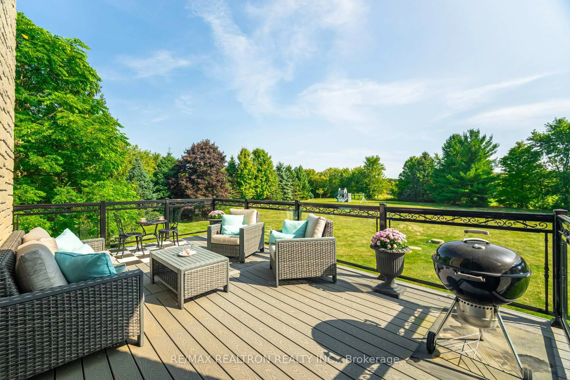Photo 47 of 95 Loch Erne Lane, King, Nobleton — HOMEH