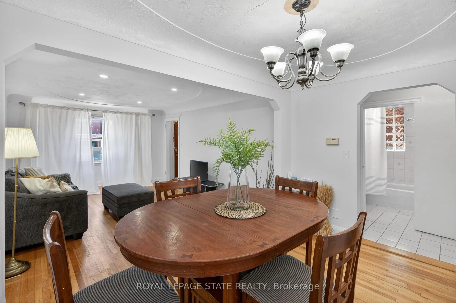 Photo 9 of 199 Stirton Street, Hamilton, Gibson — HOMEH