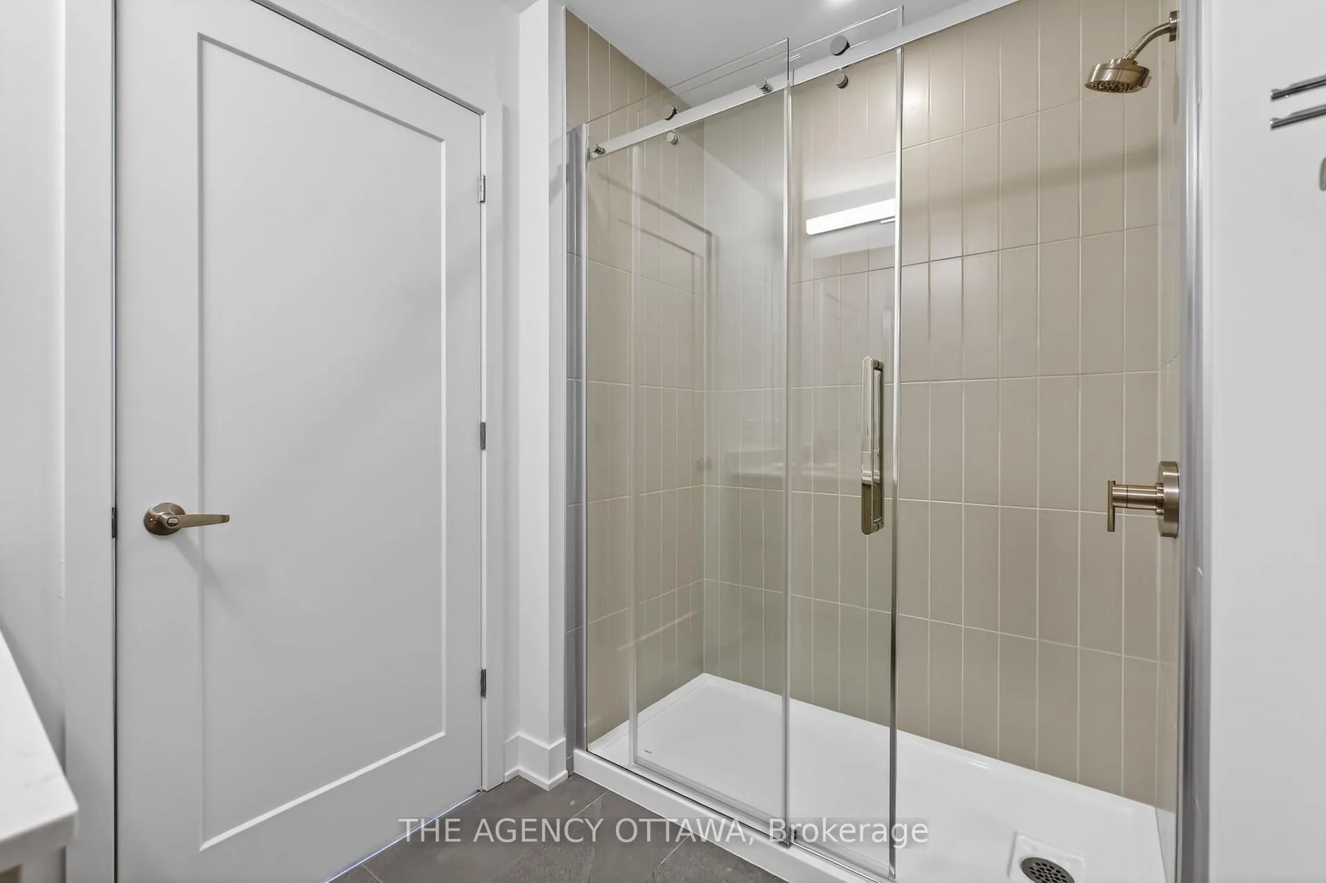 Photo 27 of Unit 301, 3071 Riverside Drive, Ottawa, Mooneys Bay/Riverside Park — HOMEH
