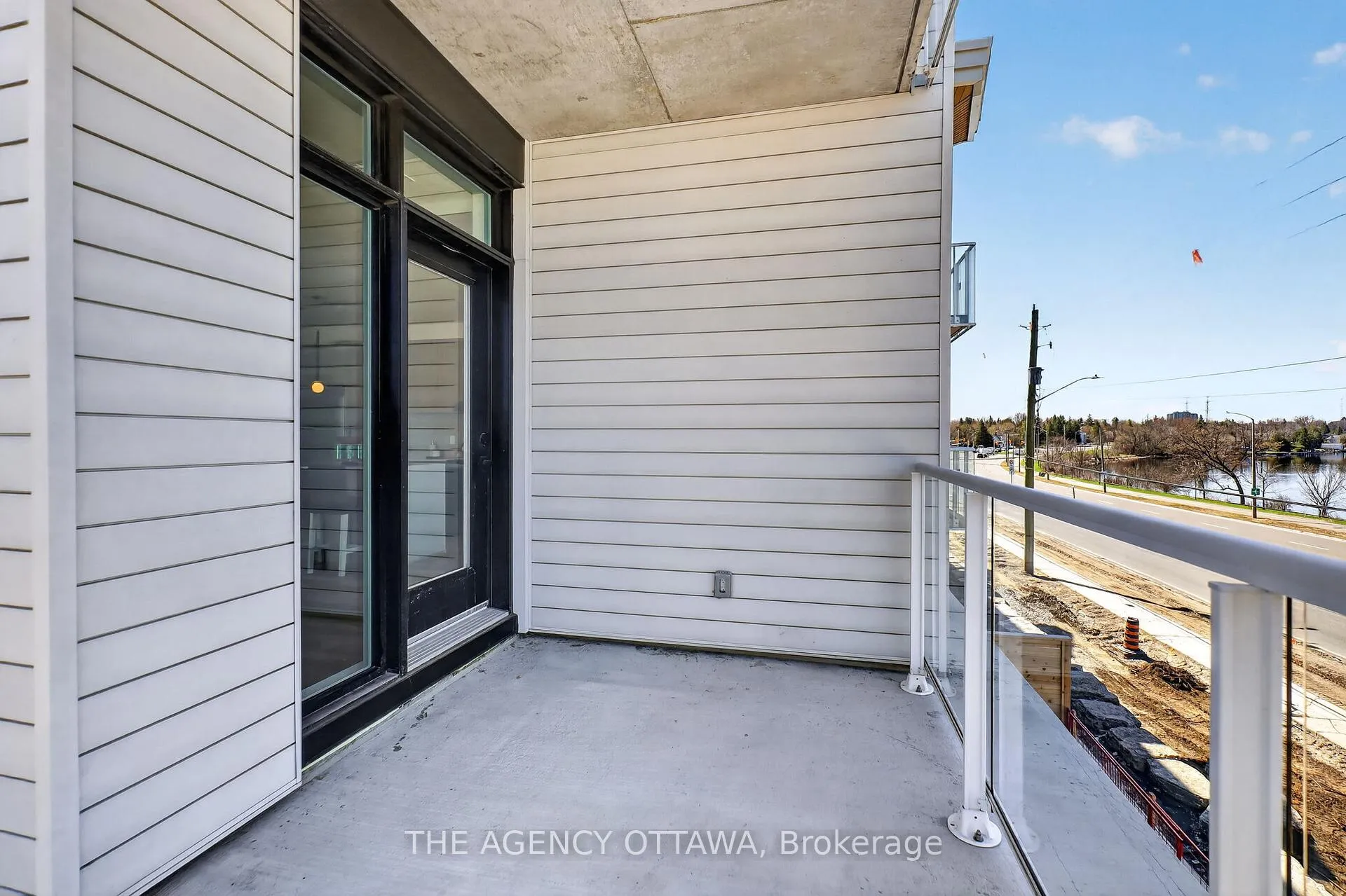 Photo 31 of Unit 301, 3071 Riverside Drive, Ottawa, Mooneys Bay/Riverside Park — HOMEH