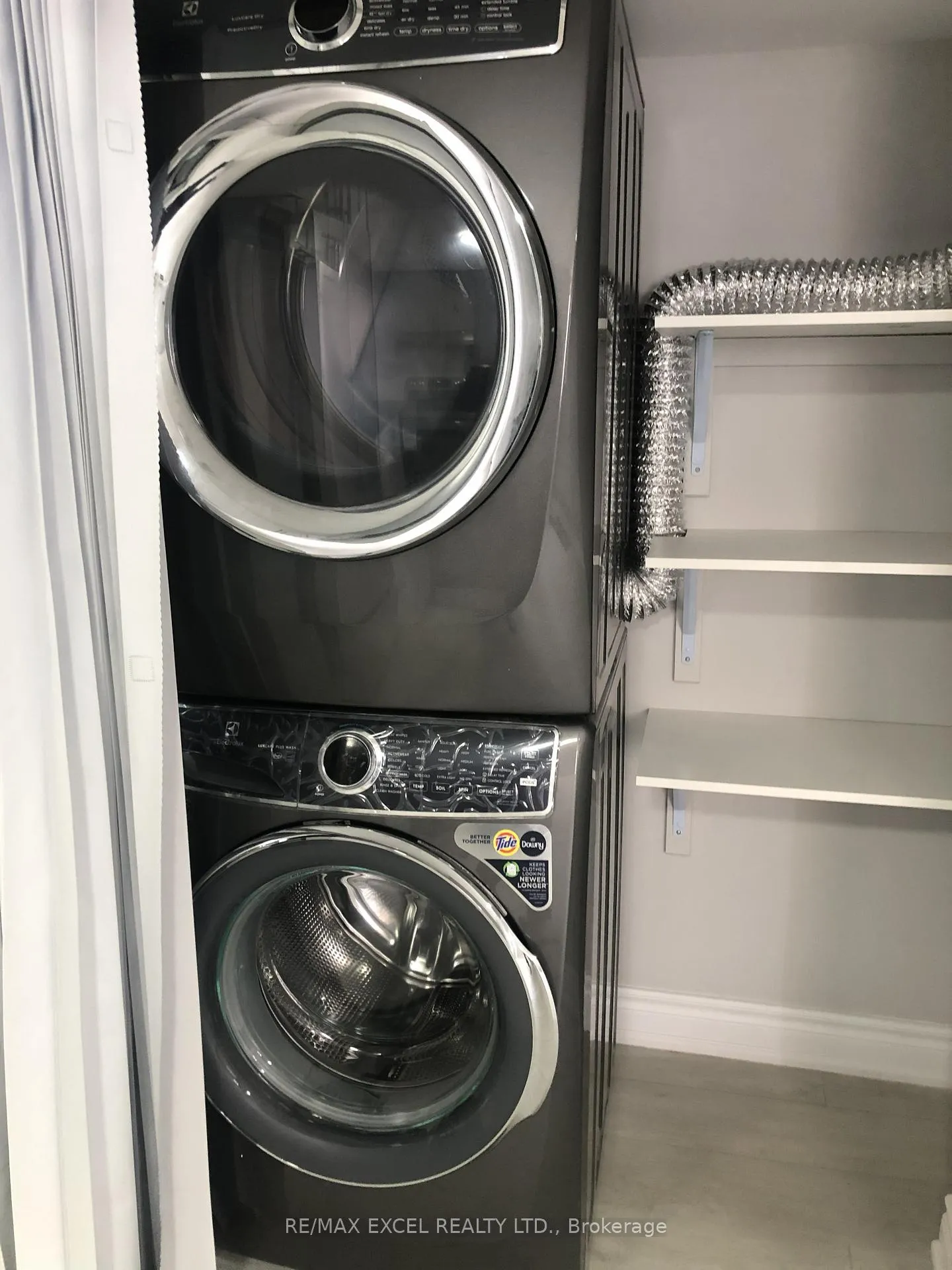 Photo 6 of Unit Bsmt # 2, 13 Kilmarnock Crescent, Whitby, Rural Whitby — HOMEH