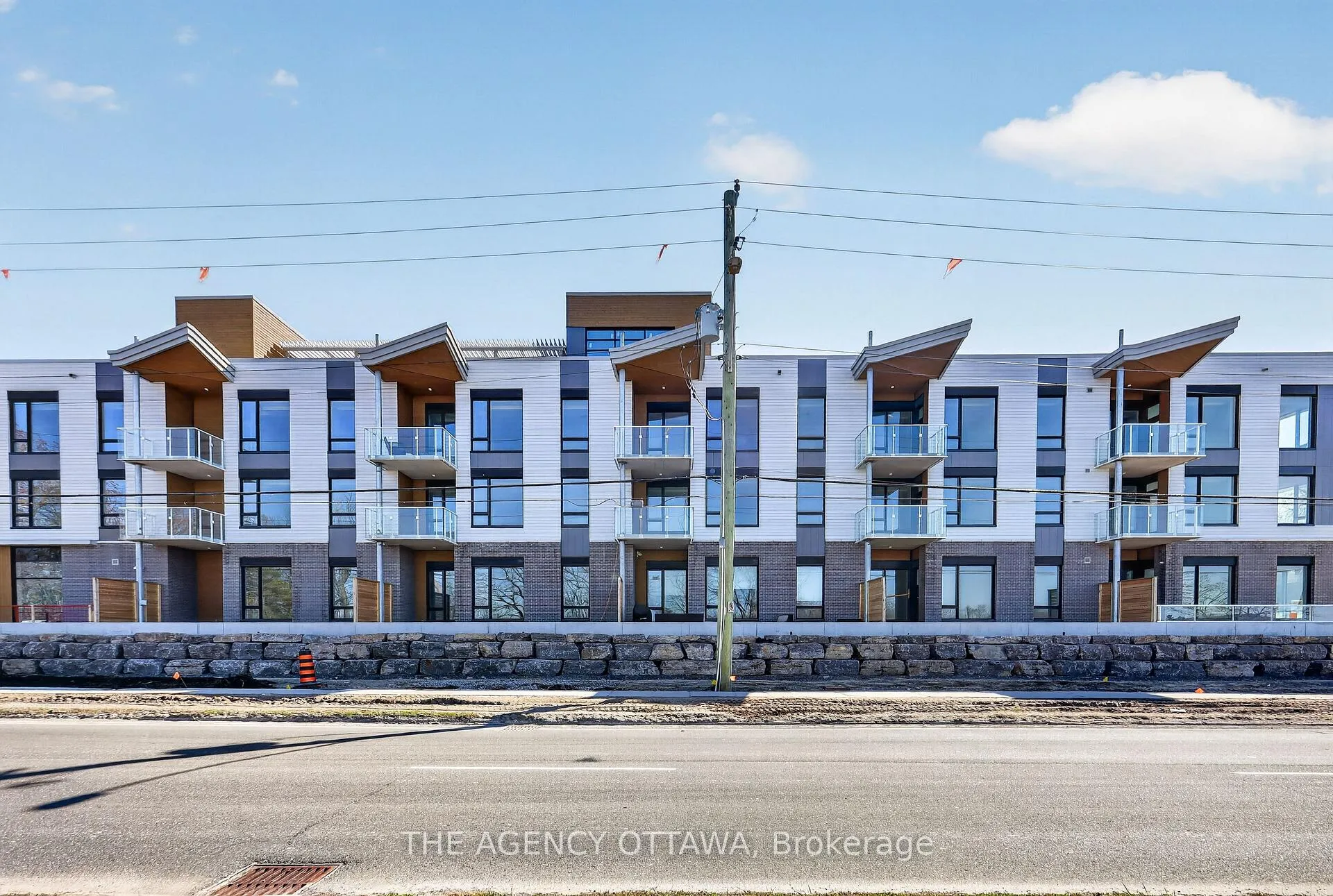 Photo 1 of Unit 107, 3071 Riverside Drive, Ottawa, Mooneys Bay/Riverside Park — HOMEH