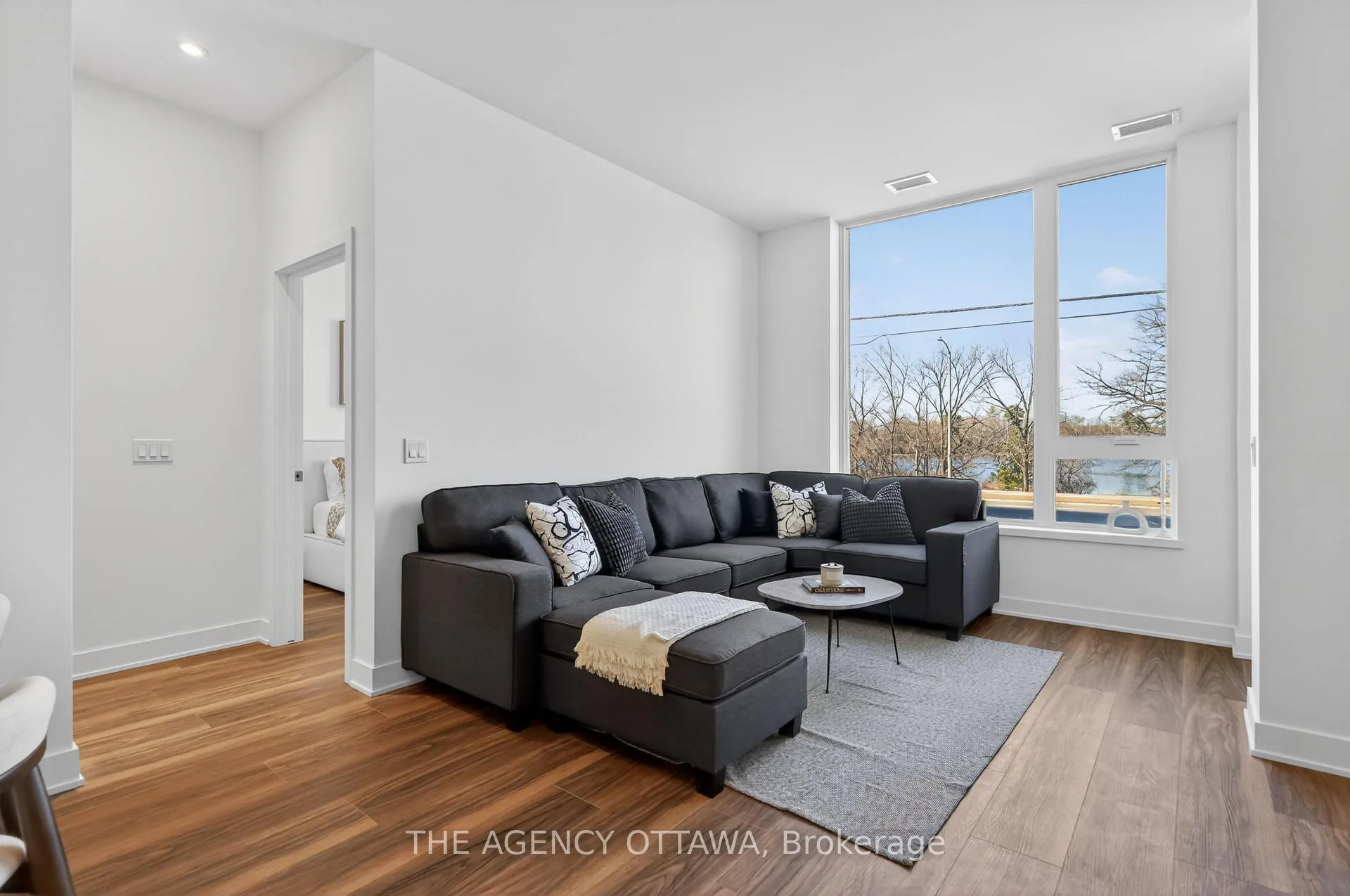Photo 15 of Unit 107, 3071 Riverside Drive, Ottawa, Mooneys Bay/Riverside Park — HOMEH