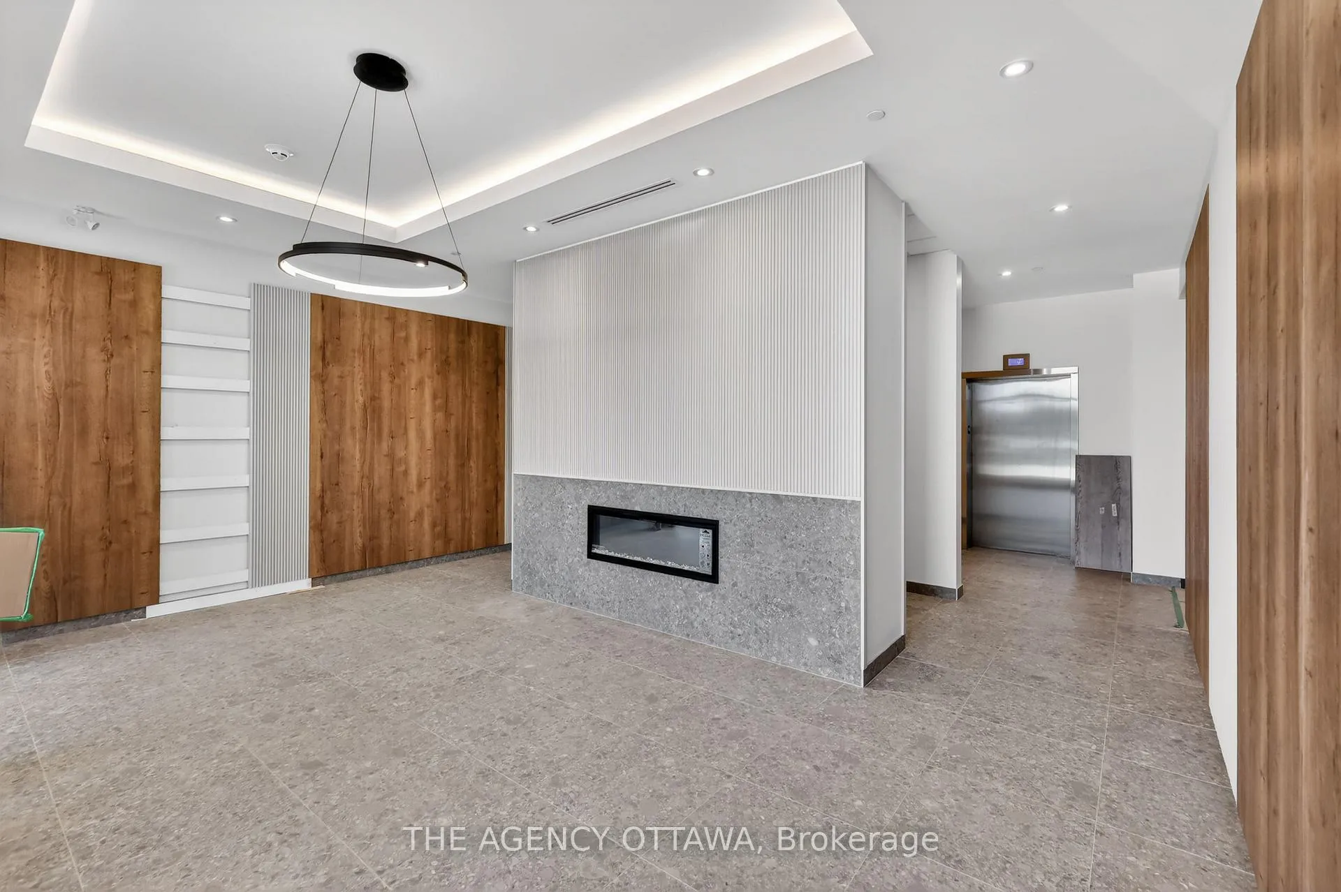 Photo 4 of Unit 209, 3071 Riverside Drive, Ottawa, Mooneys Bay/Riverside Park — HOMEH