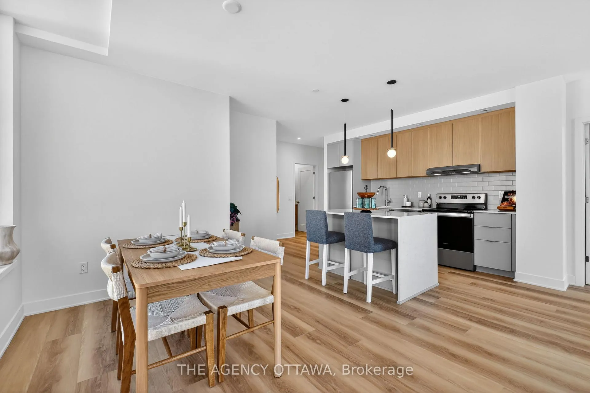 Photo 7 of Unit 209, 3071 Riverside Drive, Ottawa, Mooneys Bay/Riverside Park — HOMEH