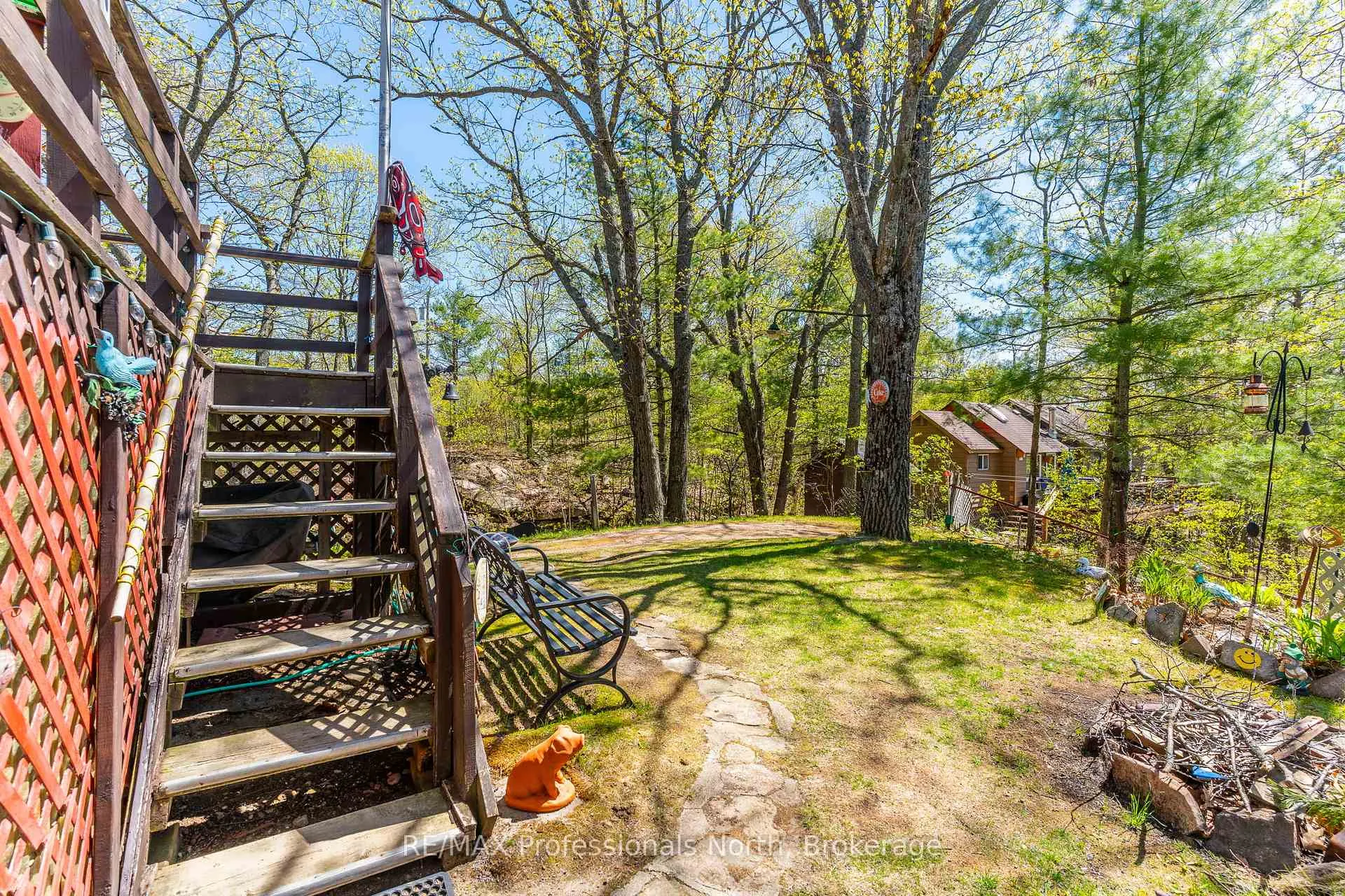 Photo 31 of 1011 Palomino Trail, Minden Hills, Lutterworth — HOMEH